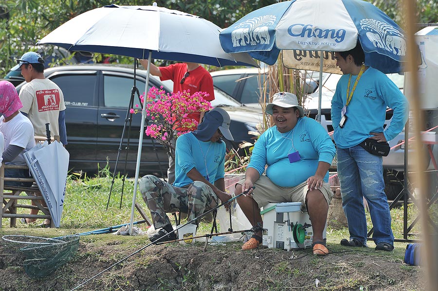 น้าทร ชิวๆ

 :grin: :grin: :grin: