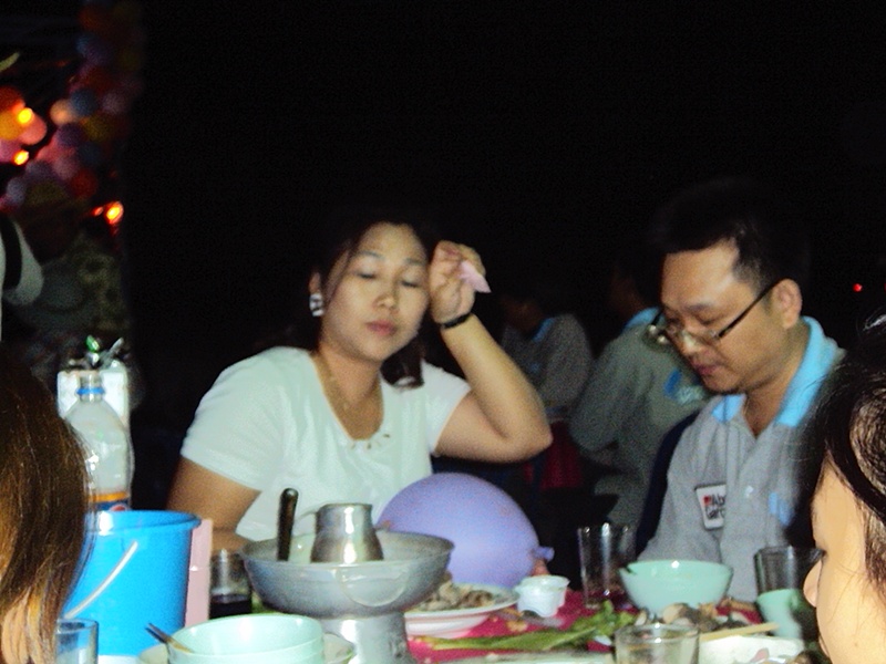 น้าอู๋ กับผบ. เริ่มมือไม้สั่น  ภาพไม่นิ่งเลย :love: :love: :love: :love: :love: :love: