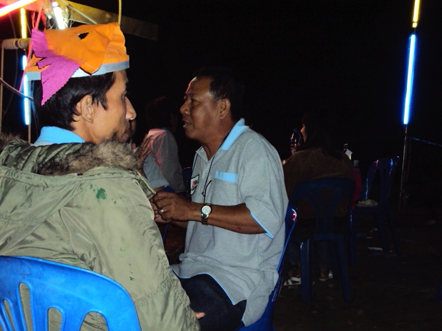 เอา... ท่านชายเรา องค์ลงอีกแล้ววว :grin: :grin: :grin: