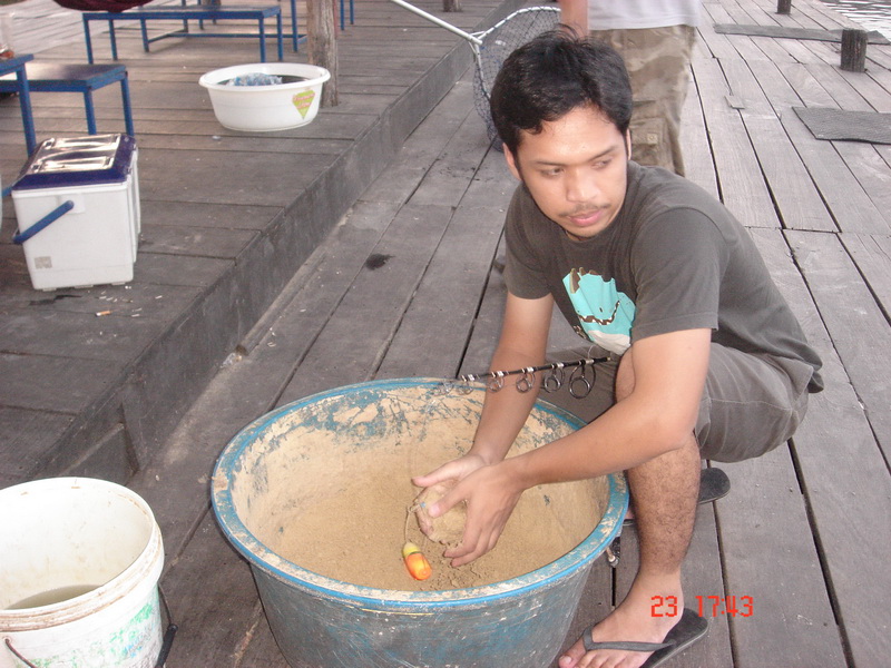  :grin: :grin:



[q][i]อ้างถึง: maroopon posted: 24-12-2553, 22:20:18[/i]

ตามชมด้วยคนนะคร๊าบ