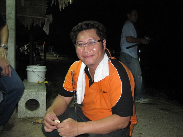 ต่อครับปลายังไม่กินครับ   :grin: :grin: :grin: