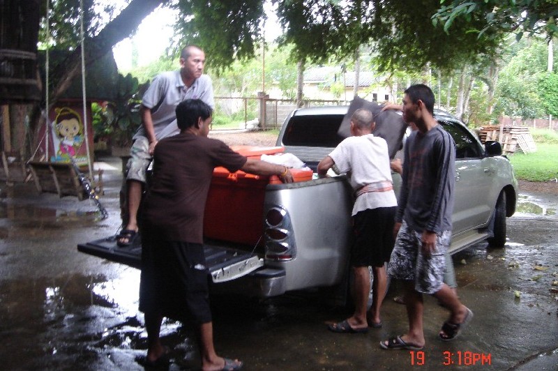 เอาละครับ กลับถึง หาดใหญ่ กันแล้วคร