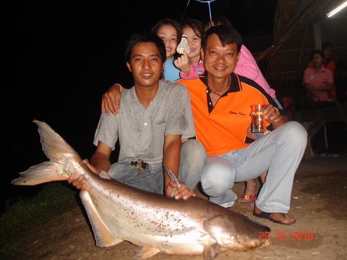 น้องเอกขอหล่อกับน้านกเจ้าภาพสักรู