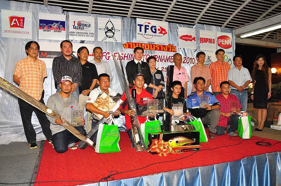 ภาพรวมของสปอนเซอร์และผู้ที่ชนะการแข่งขันปีนี้ทั้งประเภทชะโดและกระสูบคร๊าบ :grin: :grin: :grin: