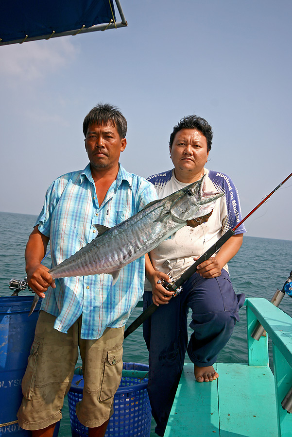 
 [b]  มาลงเรือไต๋ณรงค์ 3 รอบแล้ว

ได้เห