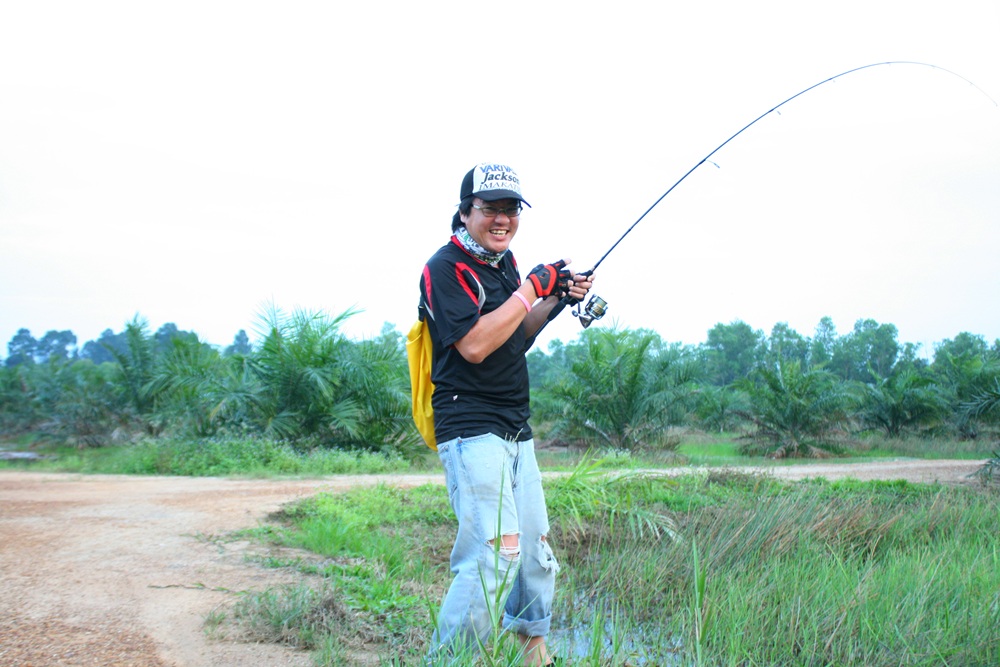 [q][i]อ้างถึง: totea_t posted: 04-01-2554, 21:39:51[/i]

ว่าแต่จะล