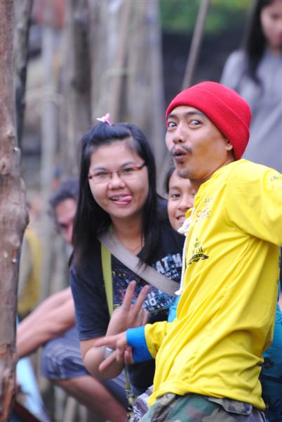 ชิดในหน่อยเพ่ :grin: