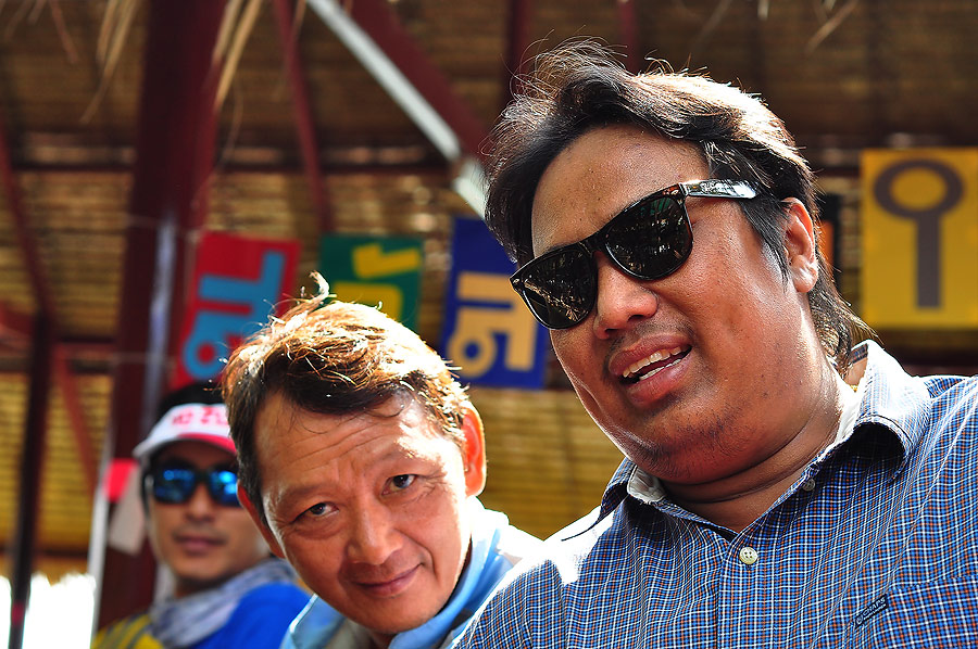 น้าเม่นมาเมื่อไหร่เนี่ย  ไม่เห็นหยิบคันเบ็ดตีเลย :grin: :grin: :grin: