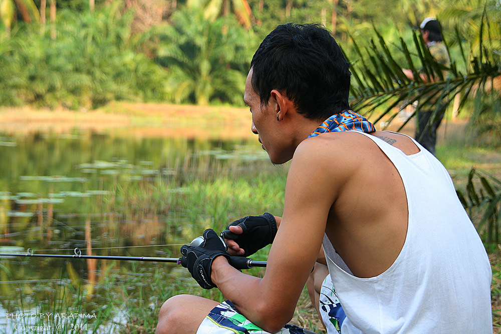 
 :grin: :grin:  อีโจ๊กเริ่มหย่อนตรูด................ออ