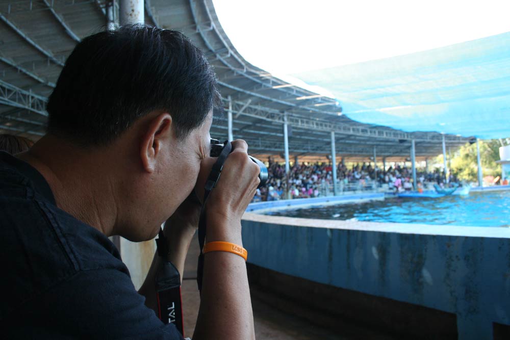 น้าคนนี้เป็นคนถ่ายภาพครับ.....ทริปนี้.... :laughing: :laughing: :laughing: :laughing: