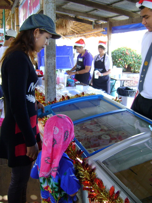  [b]ของโปรดของเด็กๆ[/b]   :grin: