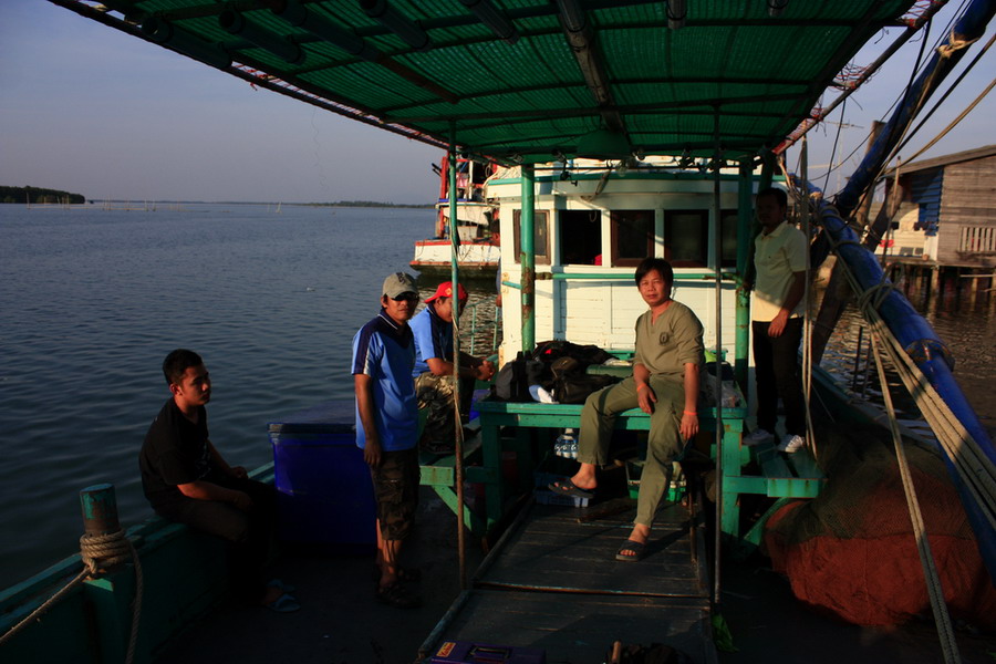 ก่อนเรือจะออกครับ :grin:
 :cheer: :cheer: :cheer: :cheer: