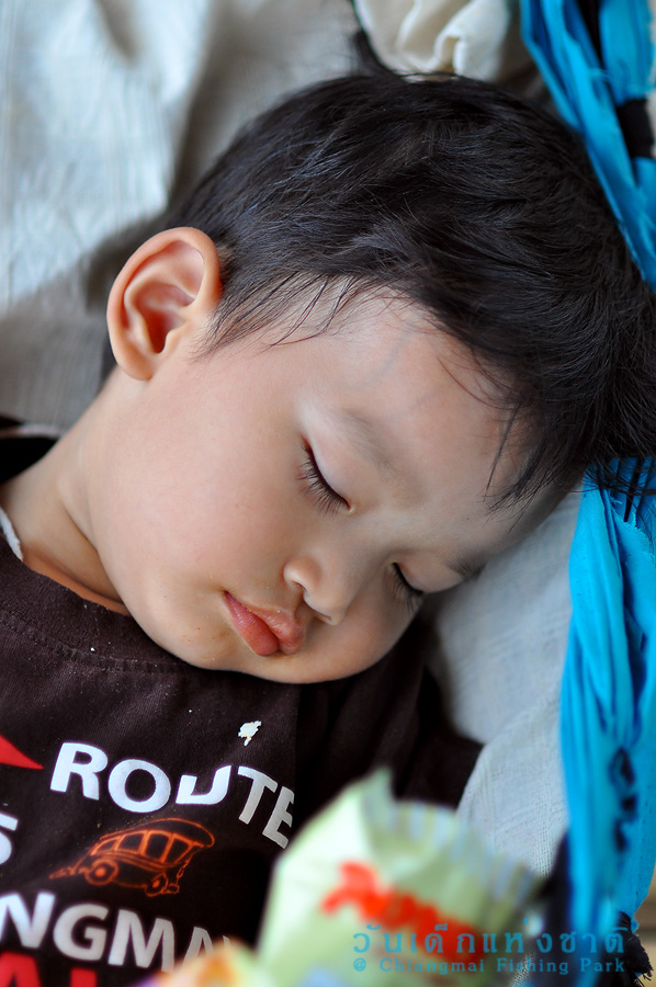 






ลูกใครเนี่ย.....ตื่นมาก็เตี้ยวขนมต่อเลย









 :grin: :grin: :grin: