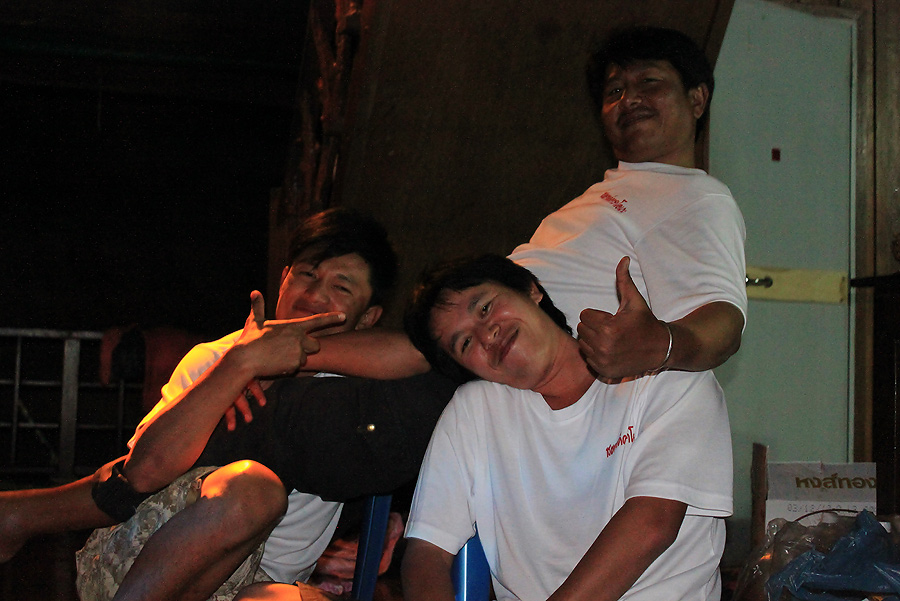 ยอมมันไม่ได้ขอถ่ายรูปด้วยคน  :grin: :grin: