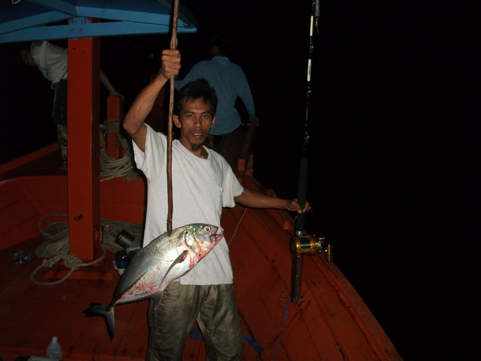 ด้านหัวเรือก็มา...