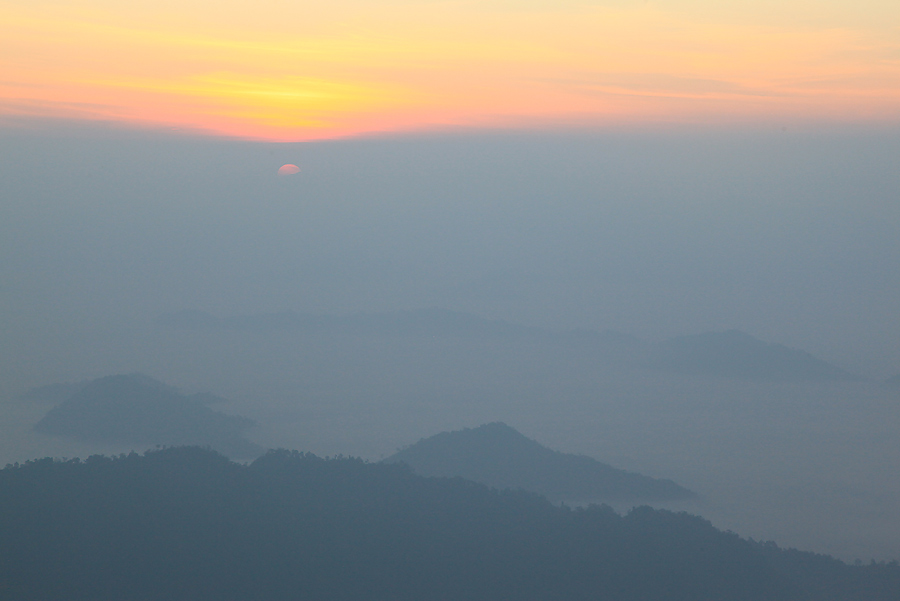 กำลังขึ้นแล้วครับ   :cheer: