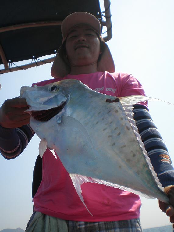  [b]อีกสักรูป กับการลงเรือครั้งแรก[/b]   :
