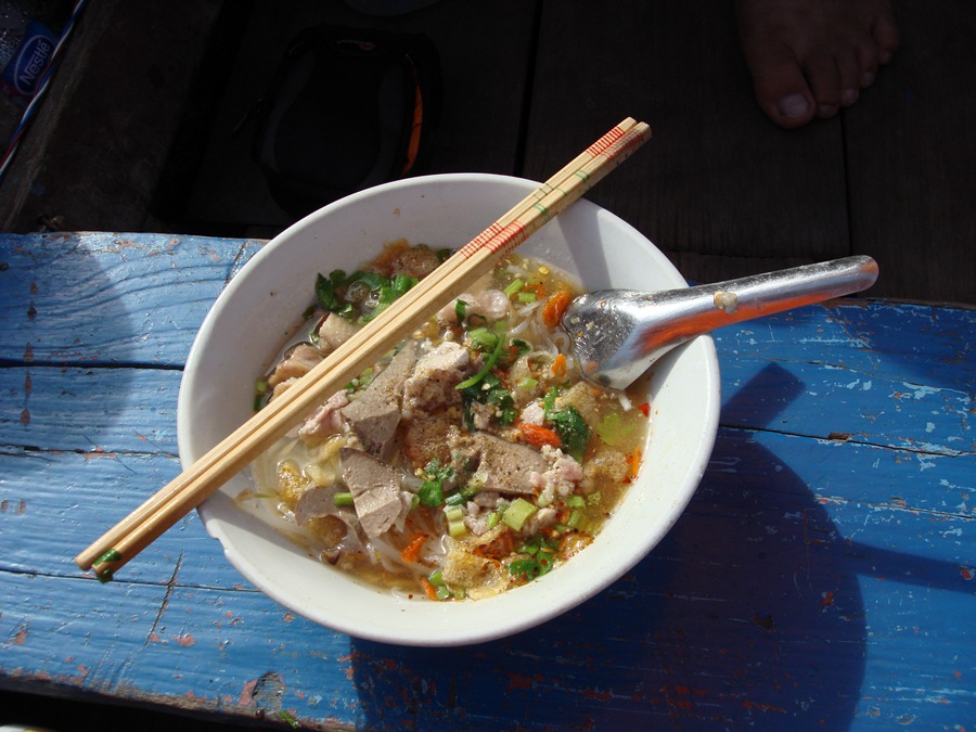 [q][i]อ้างถึง: โตโต้มาเฟีย posted: 16-01-2554, 22:05:45[/i]

 