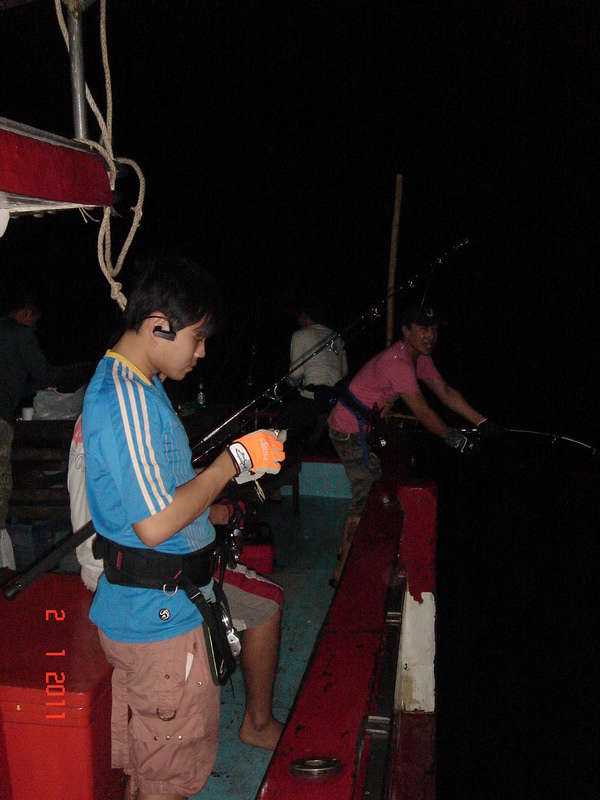 โดนเรื่อยๆครับผมลืมเอาเหยื่อเรือง