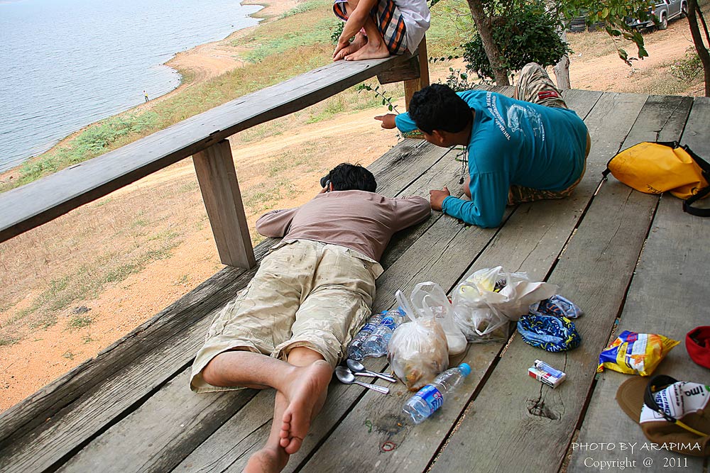 
 :grin: :grin:  หนุกหนานกันสองคนหละครับทีนี้ ป๋า กะ ตามาด   :laughing: :laughing: