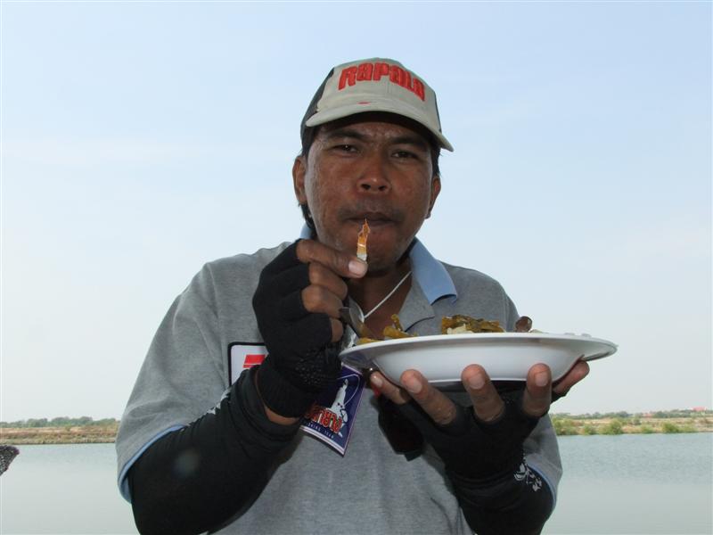 อร่อยรึป่าว ตะเอง  :grin: :grin: :grin: :grin: :grin: :grin: :grin: :grin: :grin: