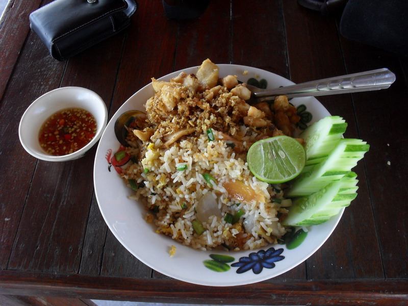 หิวแล้วสั่งข้าวมากินดีกว่า รอดแล้วกินข้าวสบายใจเลยอ่ะคนไม่รอดก็อดไปก่อนนะ 


 :love: :grin: :grin