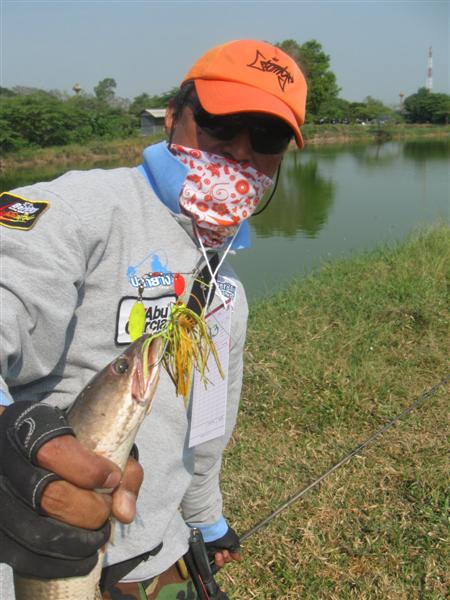  [b]" ดูจ๊ะๆๆ..พวงเป็นฝอยยยยเลย..555 "[/b] :flag: :flag: