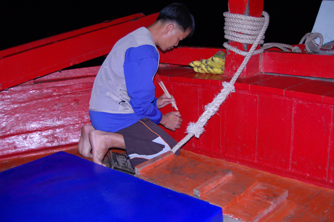   ก่อนอื่นต้องใหว้แม่ย่านาง ขอพรกัน