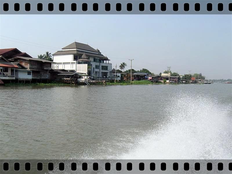  [b]ในวิถีชีวิตบ้านริมน้ำเจ้าพระยา..ผ