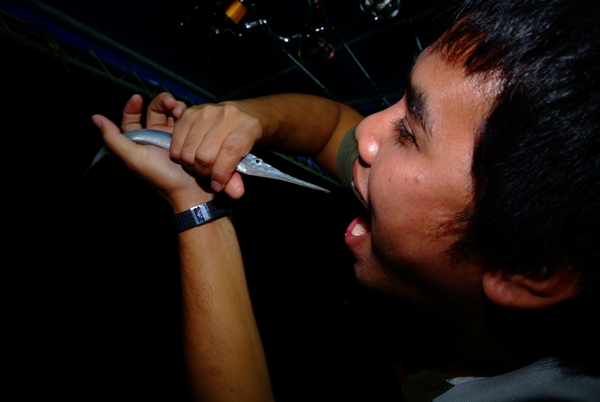 ระหว่างมีผมเดินไปเดินมาเกิดหิวเห็นปลาใครไม่รู้ก็เลย........... :grin: