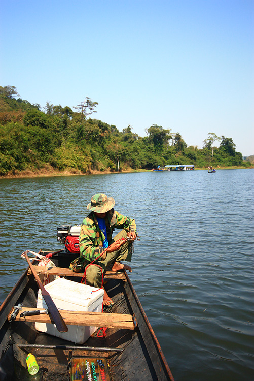 ไต๋เรือที่นี่ บริการดีครับ มีที่กู