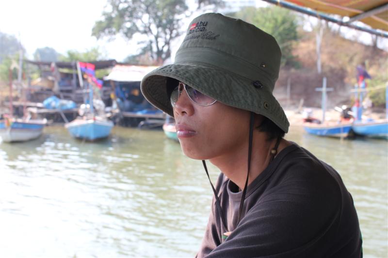 น้าอั้มนั่งเพลินๆๆ เรื่อยๆๆ รอเรือ