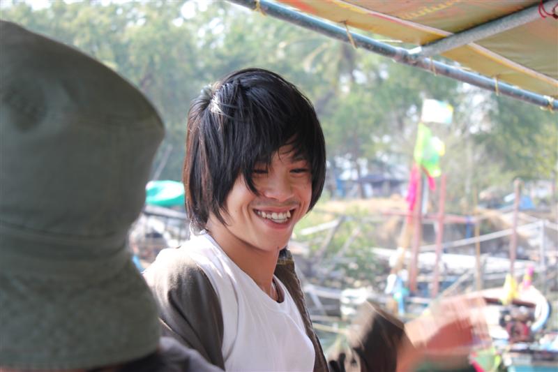 ไอ้เต้ก็ยิ้มรอไปเรื่อยๆๆ
