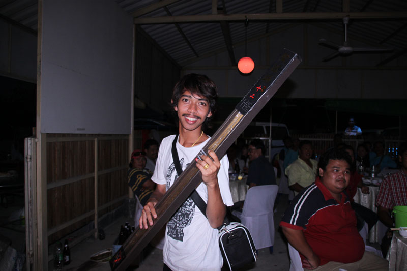  [b]ไปลองคันบ่อไหนดีหนออิอิ[/b] :laughing: :laughing: :laughing: