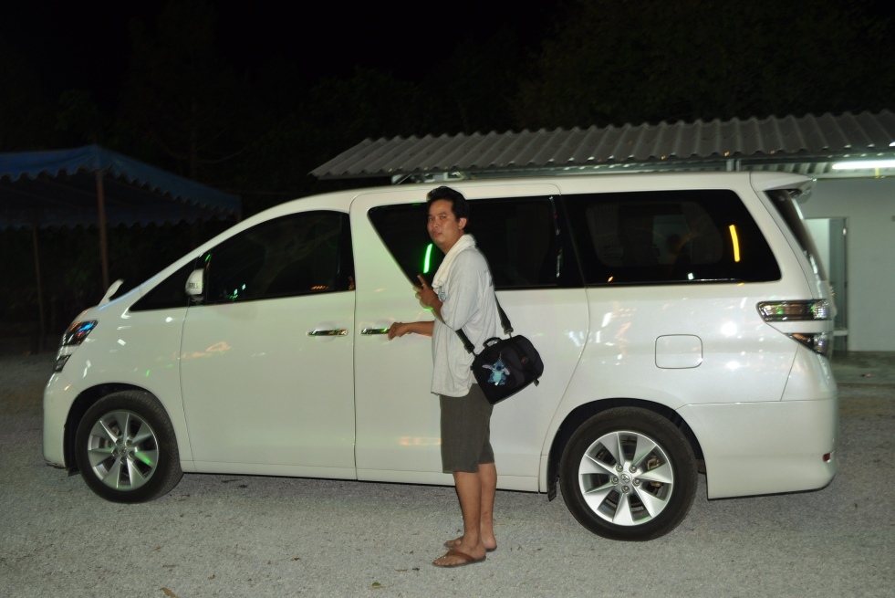 กลับบ้านครับรถมารับแล้ว :grin: :grin: :grin: :grin: :grin: :grin: :grin: