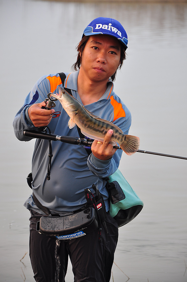 ผมตีไล่ปลาไปหมดแล้ว มีเจ้าตัวนี้อ่