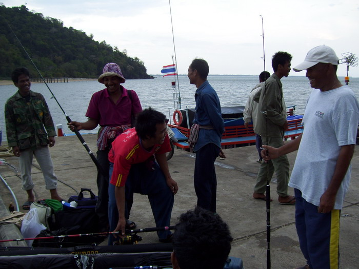 ถึงท่าเรืออ่าวนุ่น