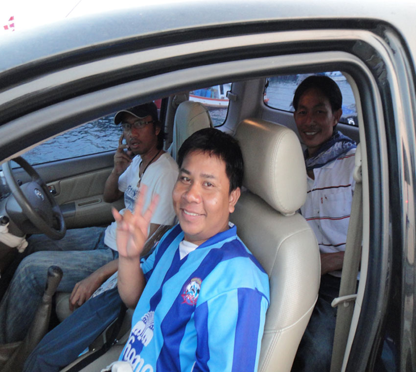 ต่างแยก ย้ายกันกลับ บ้าน
 :ohh: :ohh: :ohh: :ohh: :ohh: