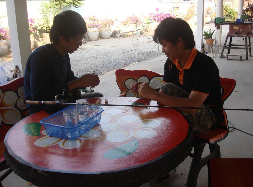 2หนุ่มหล่อกับกระทู้ที่ผ่านมากระสูบ