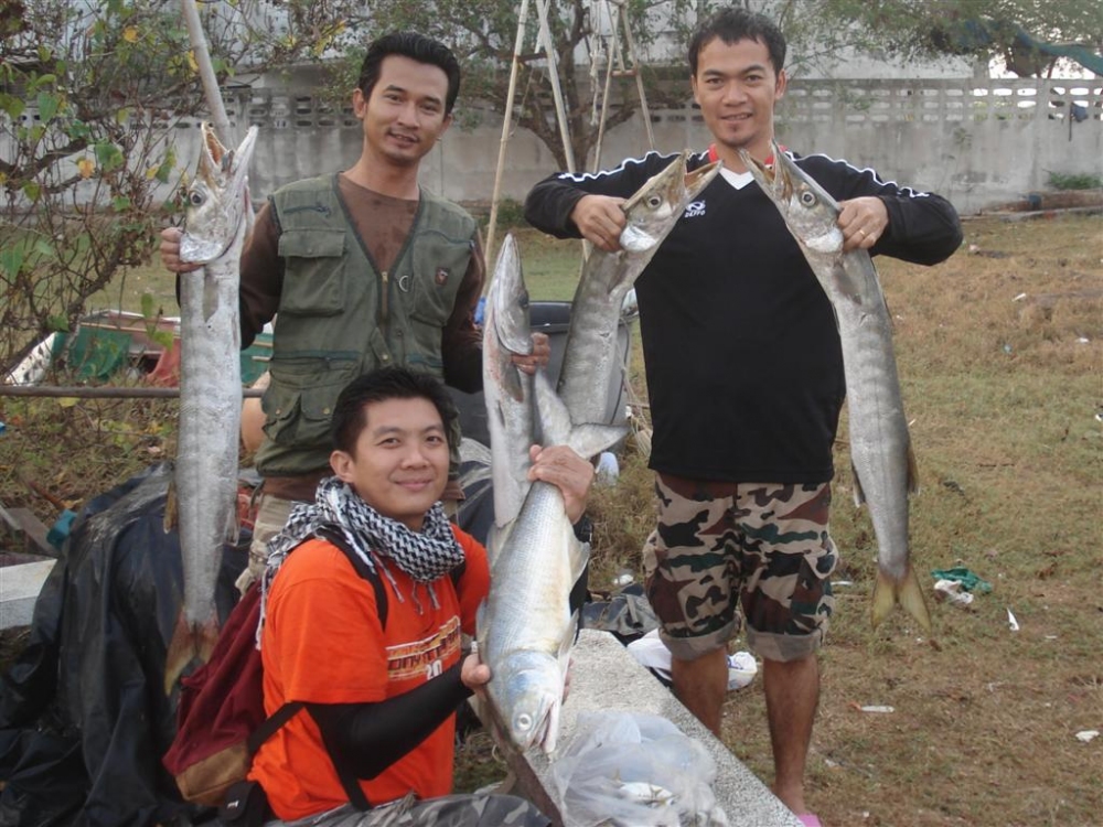 [q][i]อ้างถึง: dogthin posted: 22-02-2554, 15:56:57[/i]

 :laughing: :laughing: ทำไมไม่มีรูปผมอีกแ