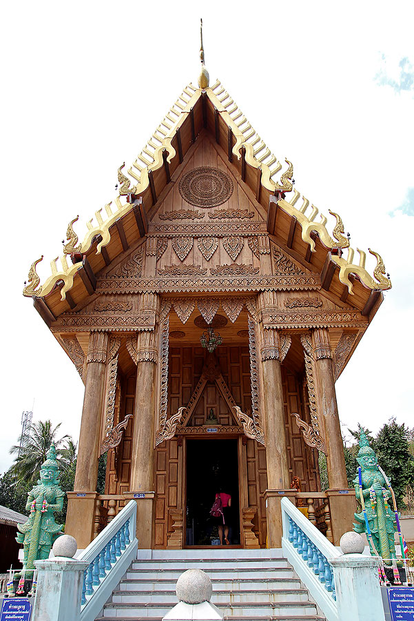 [center][q][b]แวะเที่ยวระหว่างทาง  ก่อนที่จะกลับรีสอร์ท[/b][/q][/center]