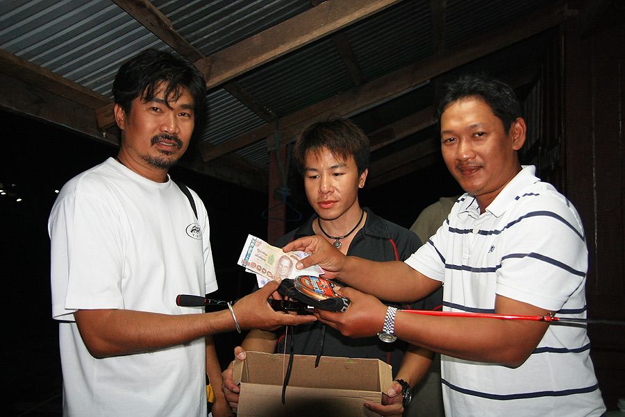 ช่วงเวลาเสียตังค์ มาถึงแล้ววว
 :grin: :grin: :grin: