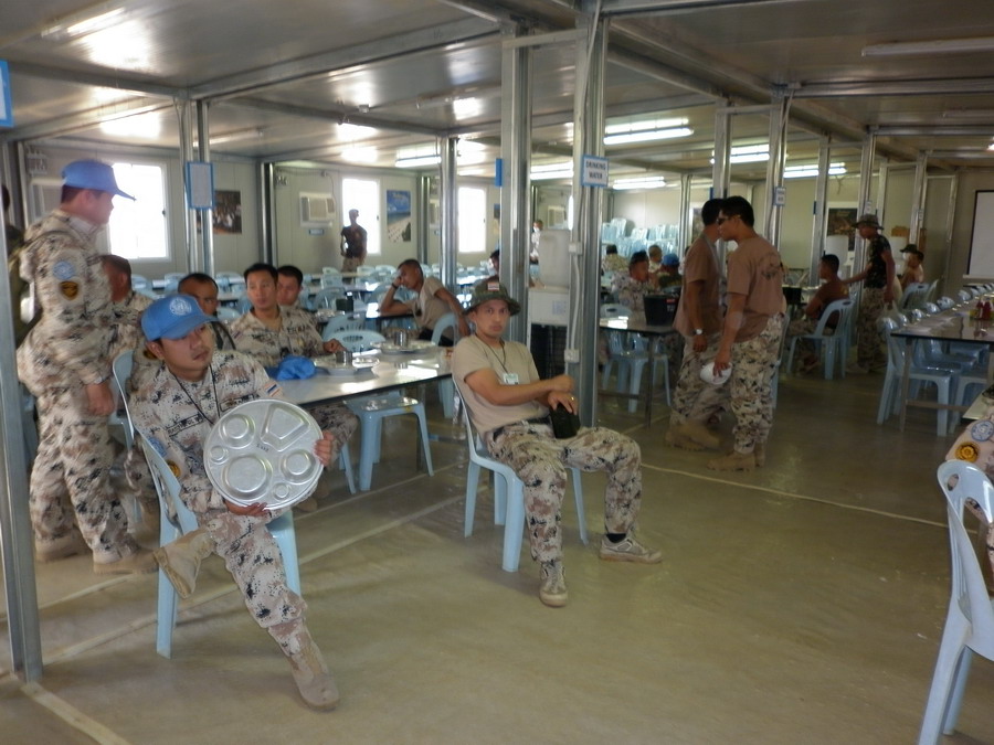 อาหารที่มีให้  ทานกันทุกวัน   ไม่เร้าใจ :laughing: :laughing: :laughing: :laughing: