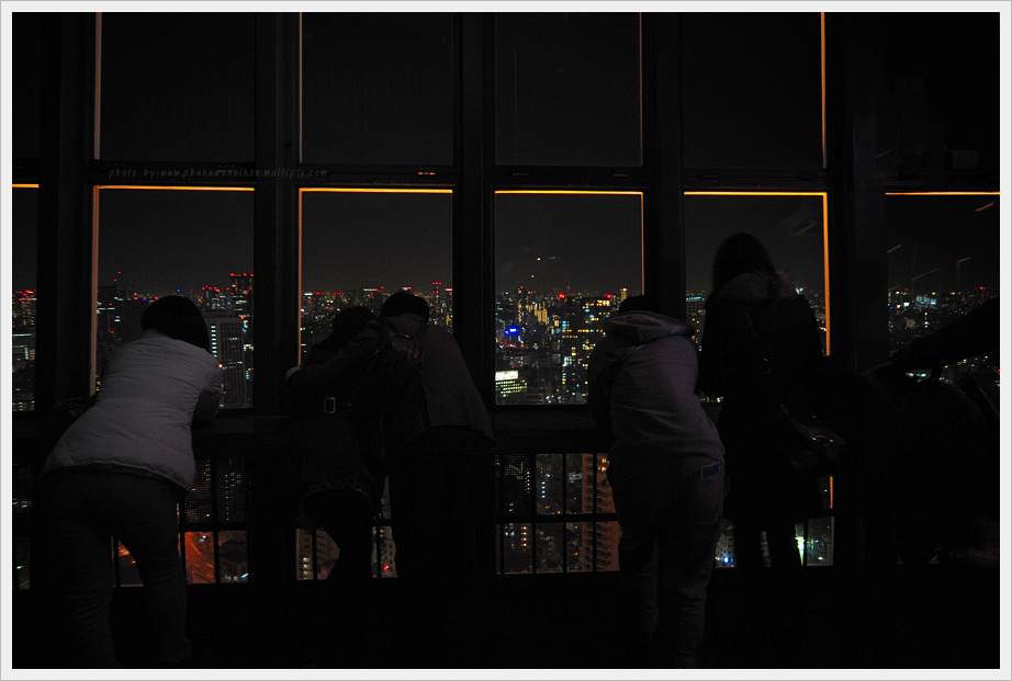 ชั้นบนที่ความสูง 150 เมตร จะเป็นจุดชมวิวที่สามารถมองเห็นโตเกียวได้ทั้งเมือง...แต่วันนี้ผมมาถึงที่นี่