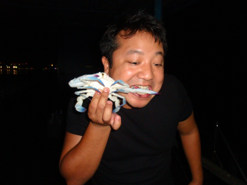 อะไรผ่านมาโดนกินหมด   :laughing: :laughing: :laughing: