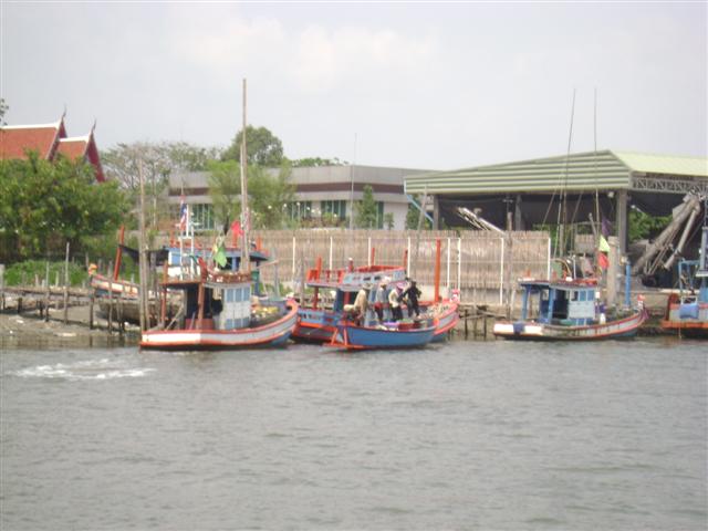  [b]เรือพันธมิตรตกปลาด้วยกันประจำ[/b]