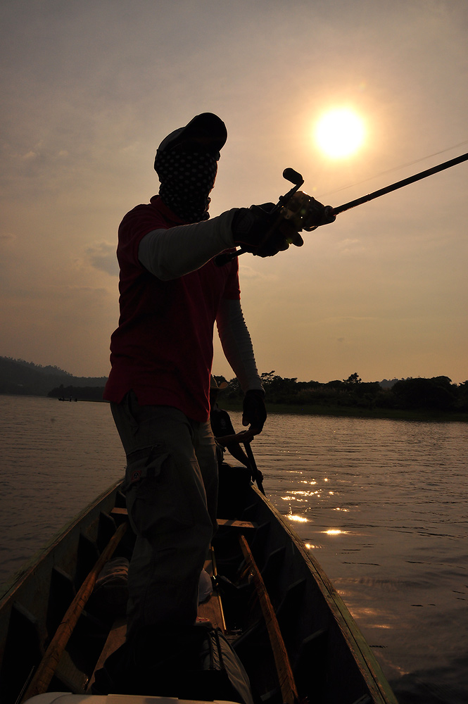 
เรือลำผมก็เจอไรแดงแล้วเหมือนกัน   นุสปูน สู้ๆๆ     สู้ว้อยยยยย    :grin: :grin: :grin: :grin: