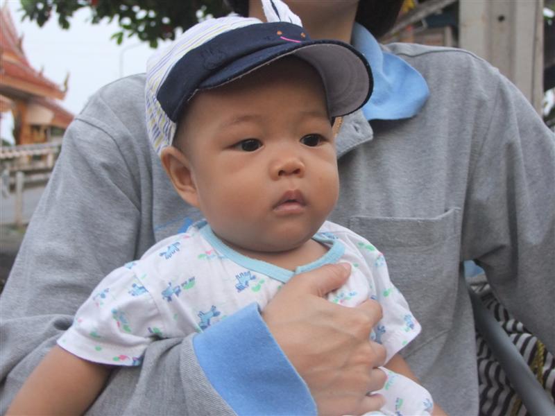 นี่ไง ลูกชาย น้าเก่ง หล่อเหมือนพ่อ ไม๊ครับ อิอิ  :love: :love: :love: :love: :love: :love: :love: :l