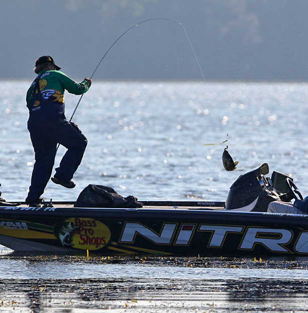 Bassmaster Elite Series: Citrus Slam Day 1 จบจ้า