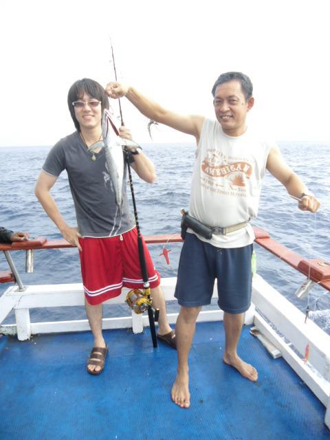  [b]พอเริ่มผ่านแนวซั้งสุรินทร์..ปลาโอ